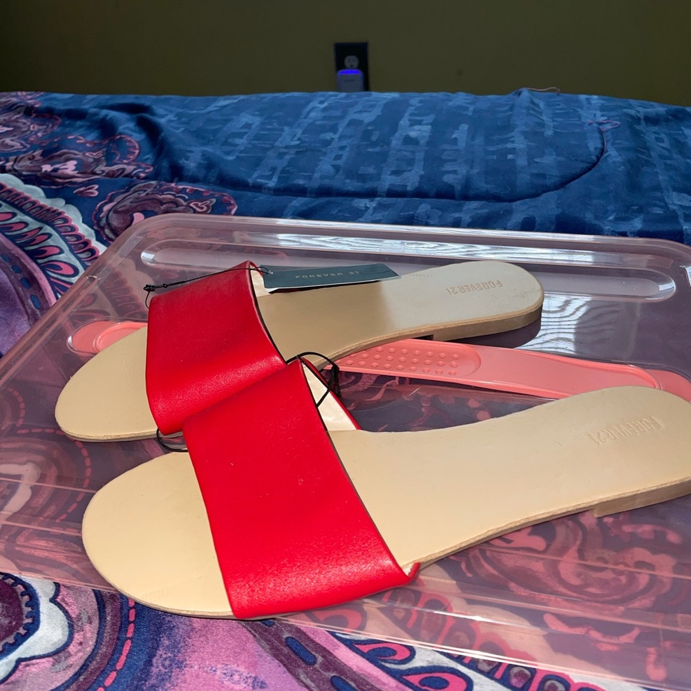 Women’s Sandals